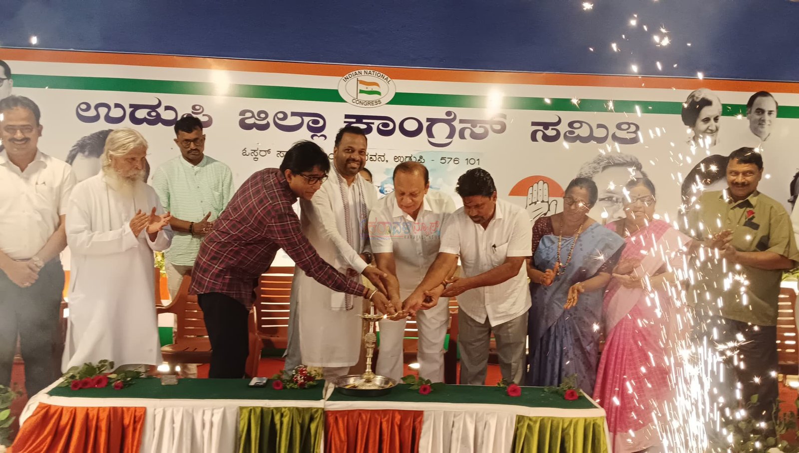 ಪ್ರಸಾದ್ ರಾಜ್ ಕಾಂಚನ್ ಹುಟ್ಟು ಹಬ್ಬ ಪ್ರಯುಕ್ತ ನೇತ್ರದಾನ ಮಾಹಿತಿ ಶಿಬಿರ: ಸಮಾಜಕ್ಕೆ ದೃಷ್ಟಿ ಕೊಡುವ ಕೆಲಸವಾಗಬೇಕು: ಮಾಜಿ ಸಚಿವ ವಿನಯ್ ಕುಮಾರ್ ಸೊರಕೆ