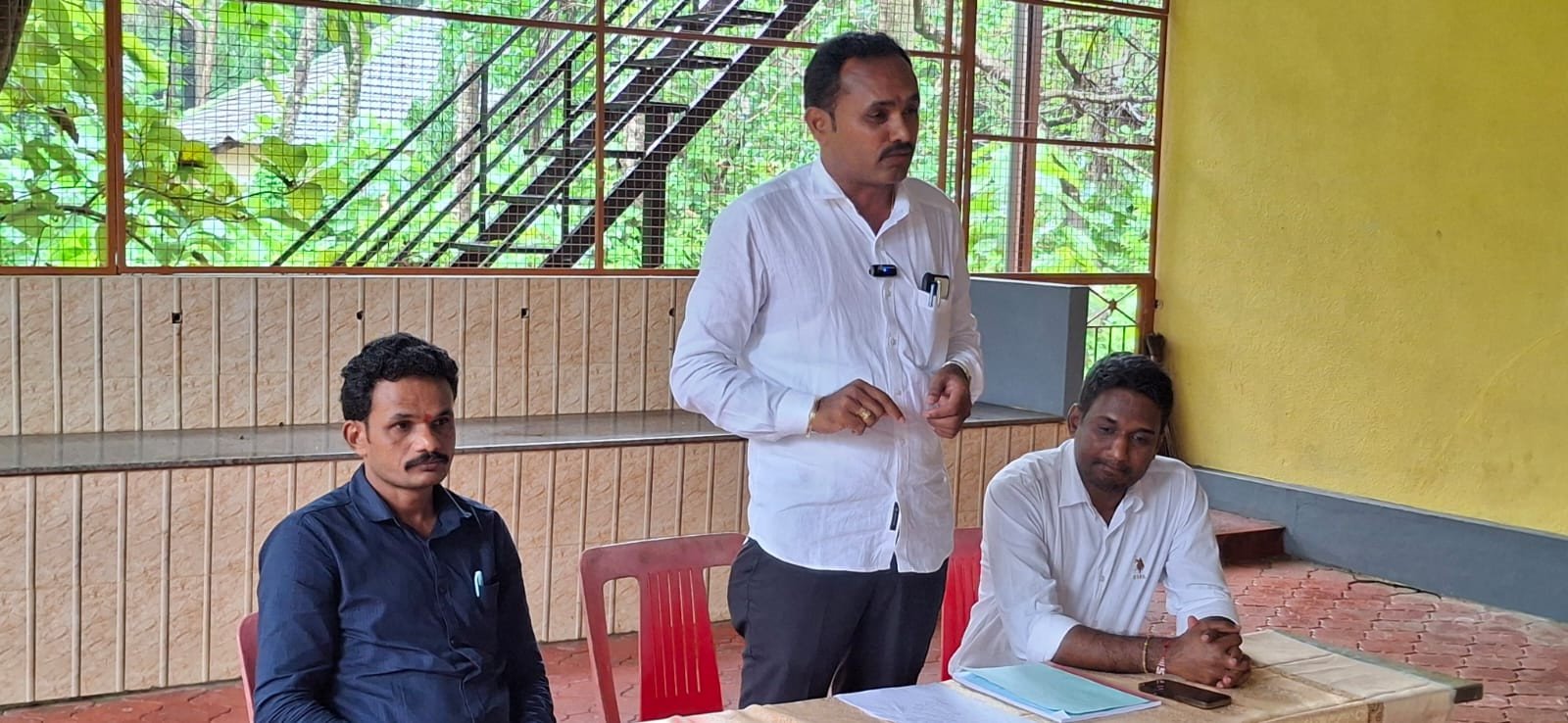 ಕಾರ್ಕಳ ಪಂಚಾಯತ್ ರಾಜ್ ಒಕ್ಕೂಟದ ಖಂಡನಾ ಸಭೆ: ಜಟಿಲಗೊಂಡ 9/11ಎ ನಿವೇಶನ ಸಮಸ್ಯೆ: ಬಡವರ ಮನೆ ನಿರ್ಮಾಣದ ಕನಸಿಗೆ ಕೊಳ್ಳಿಯಿಟ್ಟ ಸರ್ಕಾರದ ವಿರುದ್ದ ಆಕ್ರೋಶ