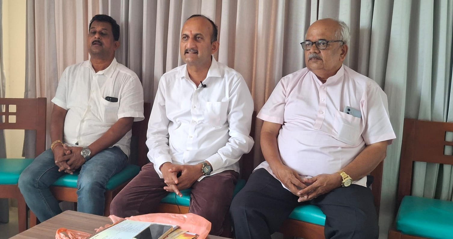 ಧರ್ಮಸ್ಥಳ ಕ್ಷೇತ್ರ ಹಾಗೂ ವೀರೇಂದ್ರ ಹೆಗ್ಗಡೆ ವಿರುದ್ಧ ಅಪಪ್ರಚಾರ ಖಂಡಿಸಿ ಸೆ.10ರಂದು ಕಾರ್ಕಳದಲ್ಲಿ ಬೃಹತ್ ಜನಾಗ್ರಹ ಸಭೆ: ಕಾರ್ಕಳ ತಾಲೂಕು ಶ್ರೀಕ್ಷೇತ್ರ ಧರ್ಮಸ್ಥಳ ಅಭಿಮಾನಿಗಳ ವೇದಿಕೆಯ ಸಂಚಾಲಕ ಡಾ.ರವೀಂದ್ರ ಶೆಟ್ಟಿ ಬಜಗೋಳಿ