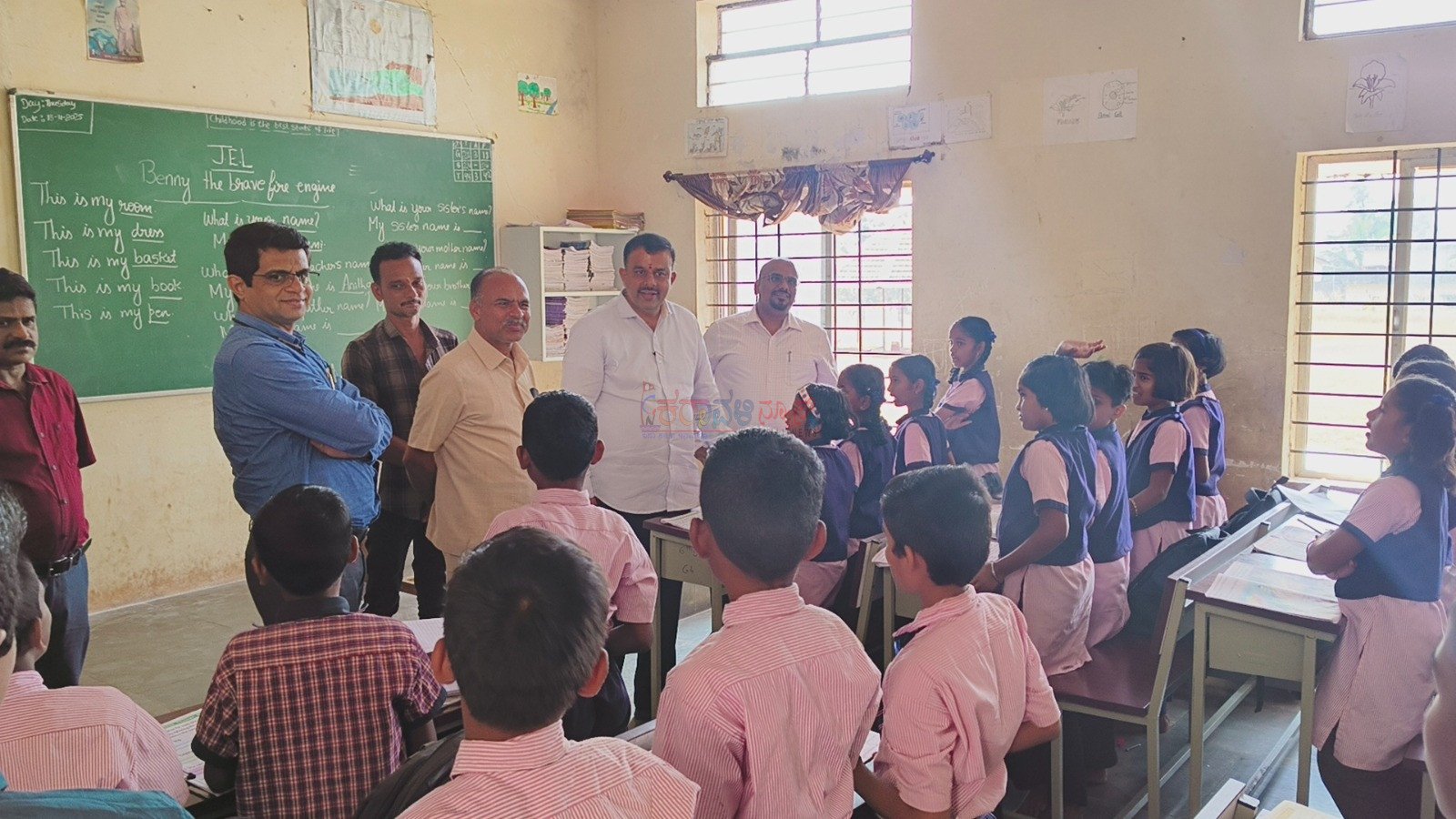 ಮಿಯ್ಯಾರು ಮೊರಾರ್ಜಿ ದೇಸಾಯಿ ವಸತಿ ಶಾಲೆಗೆ ಶಾಸಕ ವಿ ಸುನಿಲ್ ಕುಮಾರ್ ಭೇಟಿ : ವಿದ್ಯಾರ್ಥಿಗಳು ಮತ್ತು ಅಧಿಕಾರಿಗಳೊಂದಿಗೆ ಚರ್ಚೆ : ಇಂತಹ ಘಟನೆಗಳು ಮರುಕಳಿಸದಂತೆ ಎಚ್ಚರಿಕೆ ವಹಿಸಲು ಸೂಚನೆ