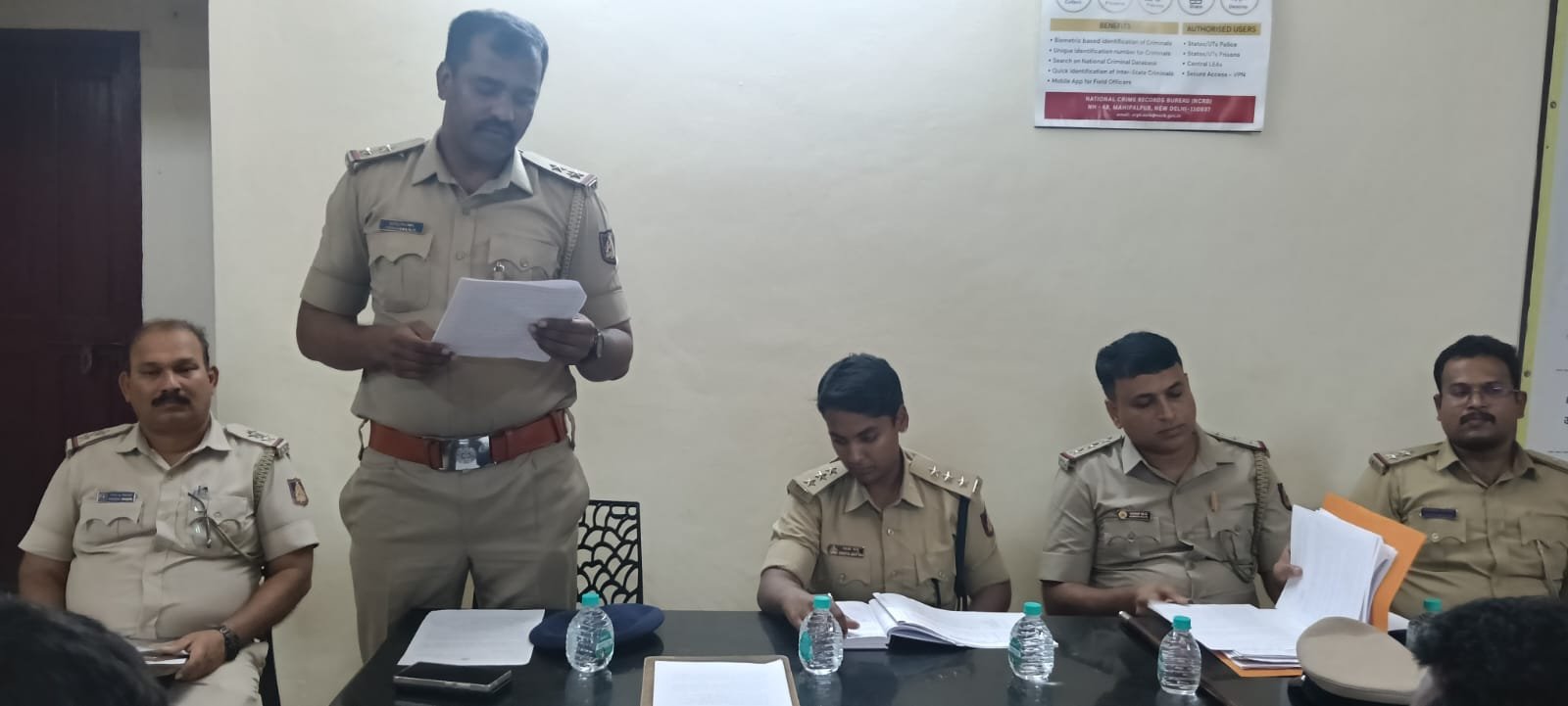 ಕಾರ್ಕಳ ಪೊಲೀಸ್ ಠಾಣೆಯಲ್ಲಿ ಗಣೇಶೋತ್ಸವ ಹಿನ್ನಲೆಯಲ್ಲಿ ಸಾರ್ವಜನಿಕರೊಂದಿಗೆ ಶಾಂತಿ ಸಭೆ