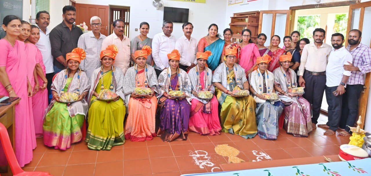 ಕಡ್ತಲ: ಅಂಗವನಾಡಿ ಕಾರ್ಯಕರ್ತೆಯರು ಮತ್ತು ಸಹಾಯಕಿಯರಿಗೆ ಗೌರವಾರ್ಪಣೆ